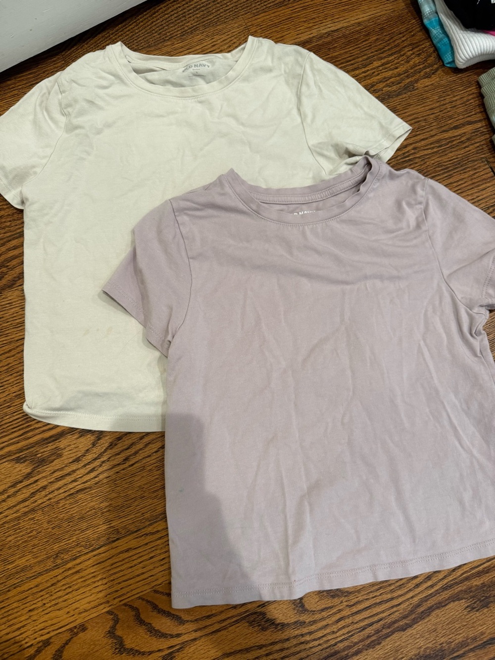 Old Navy Short Sleeve Tees in Lavender and Cream